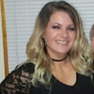 Meet your Posher, Laurie